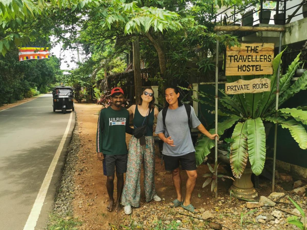 The Traveller'S Hostel & Private Rooms 锡吉里亚 外观 照片